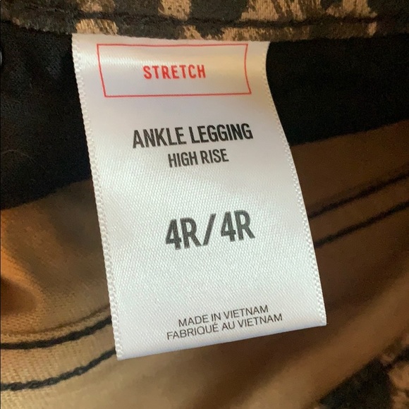 Cheetah Print Pants - Picture 6 of 6